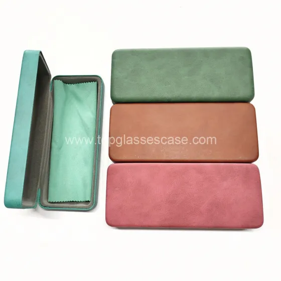 Metal Glasses Case26