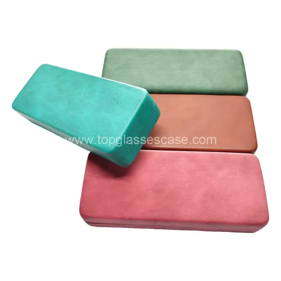 Metal Glasses Case26
